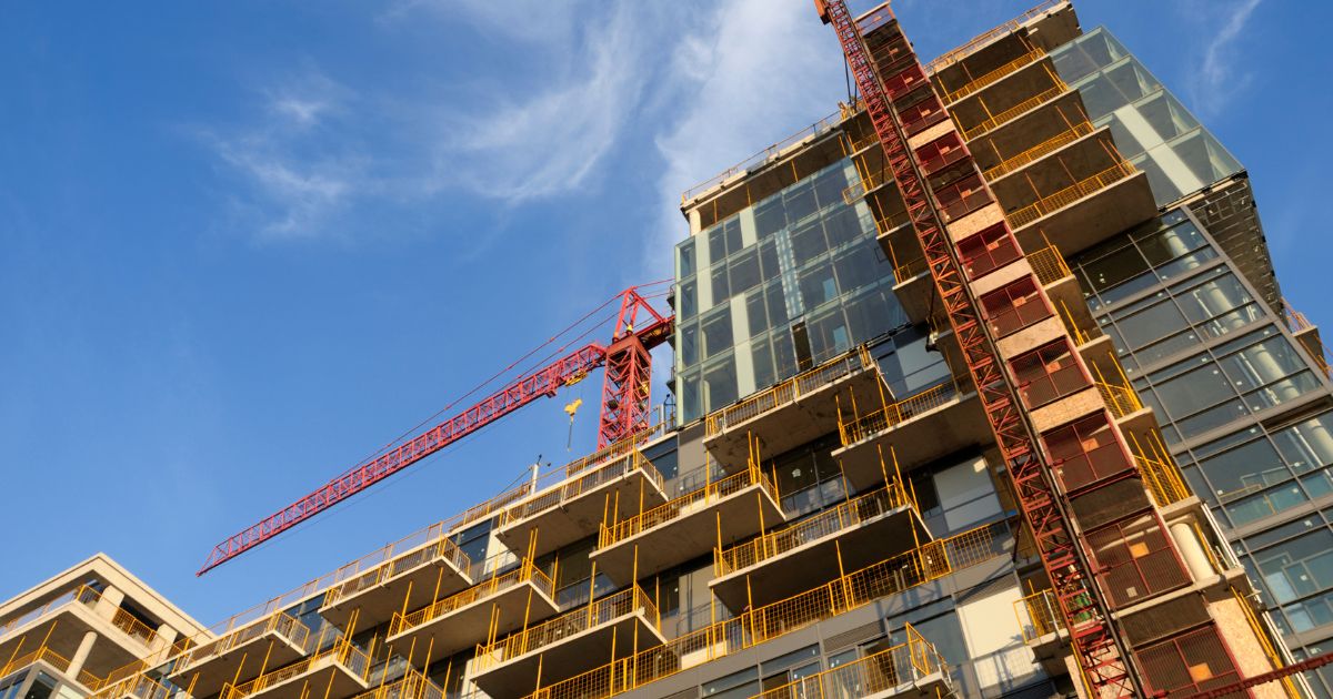 Featured image for 2025 August Newsletter called New Supply Slows but Lease-up Backlog Remains